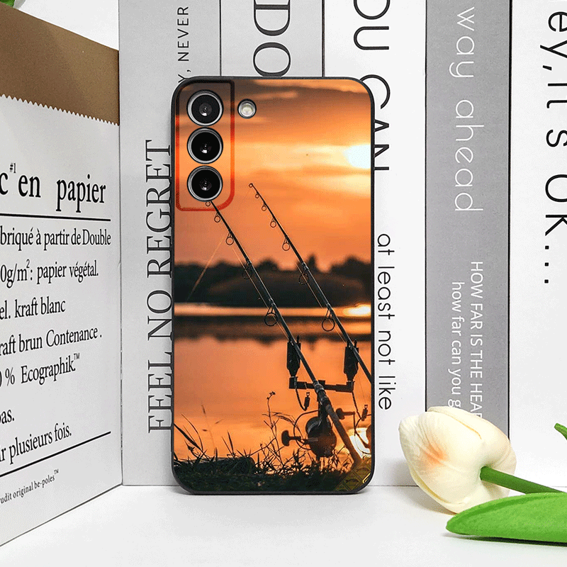 Fishing Rod at Sunset Scenery  - Phone Cases Motorola reseña y precio