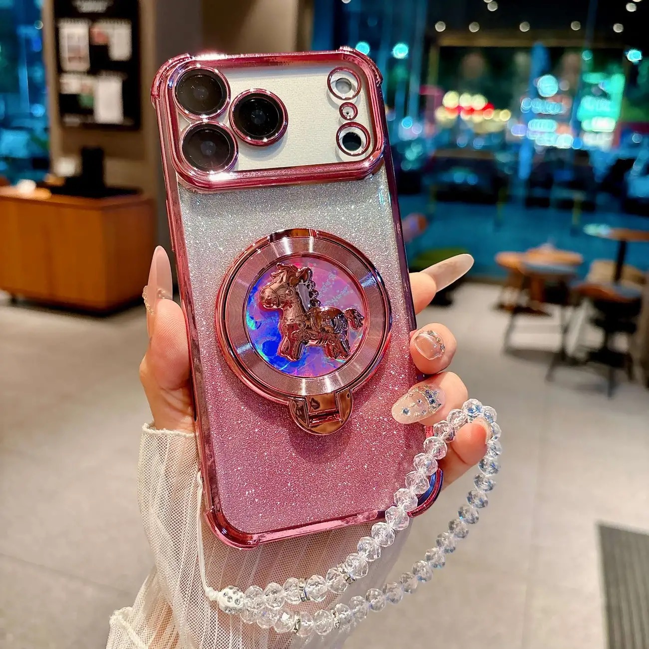 The universal phone holder is  - Phone Cases You Can Design reseña y precio
