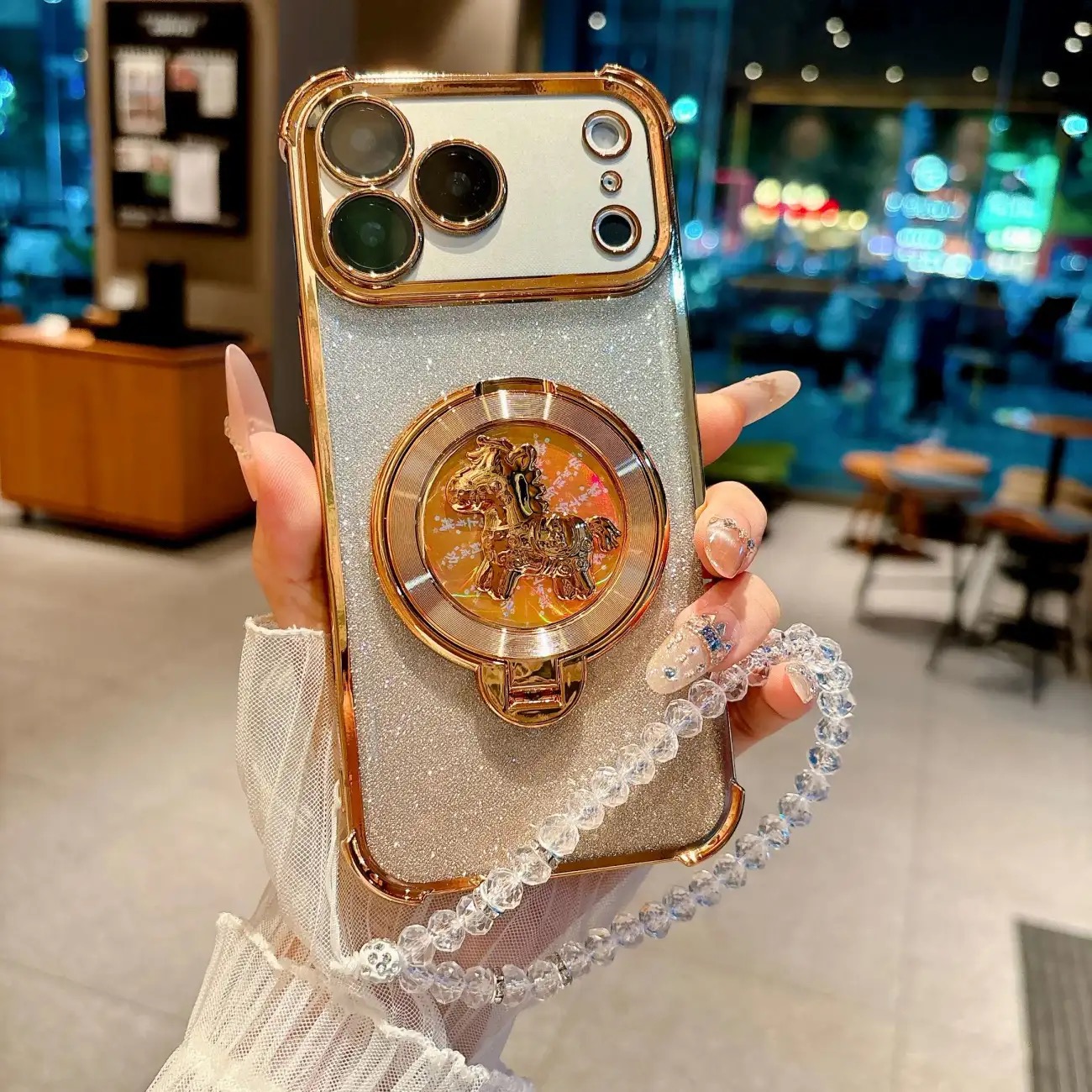 The universal phone holder is  - Phone Cases You Can Design reseña y precio