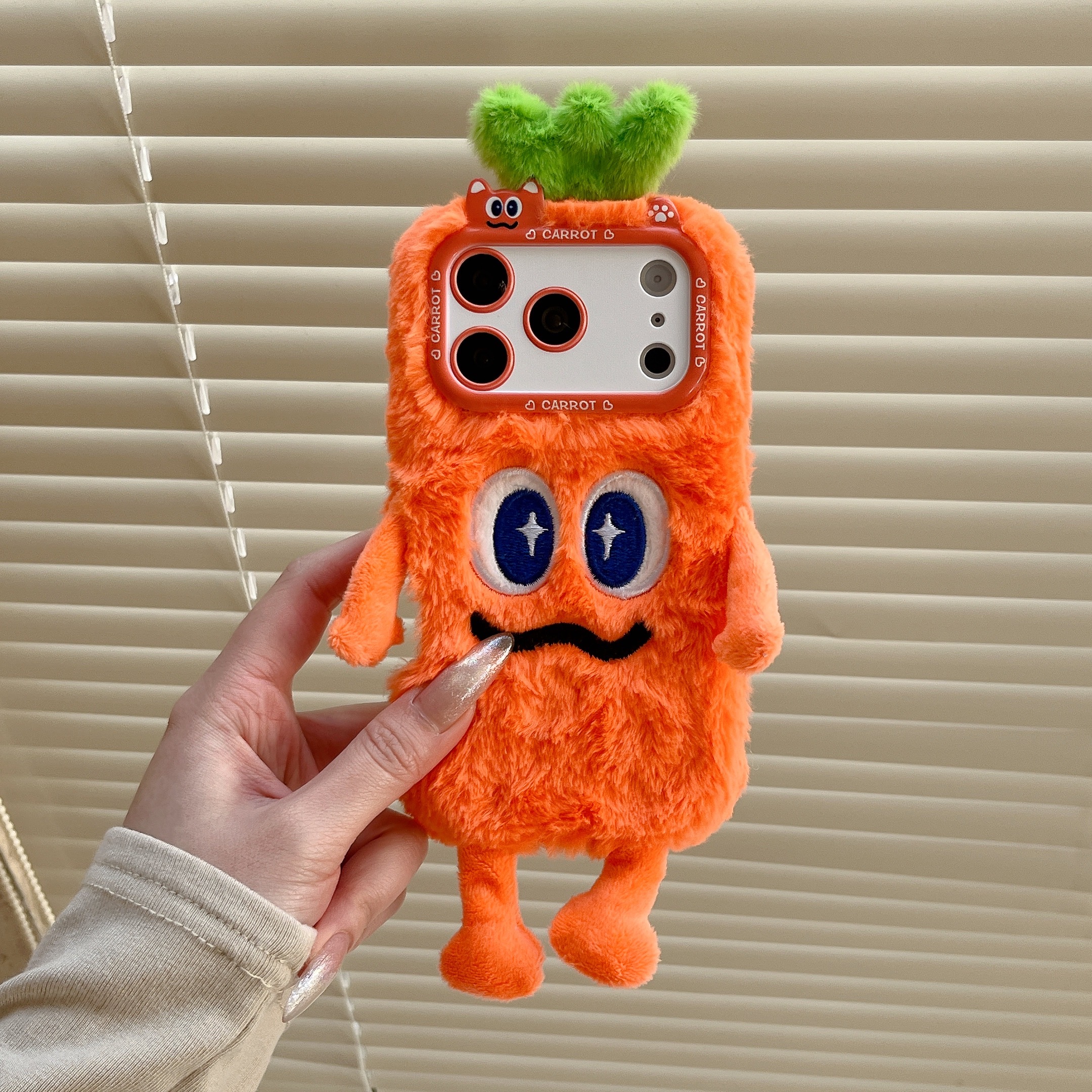 Cute Plush Phone Case with Qui - Phone Cases Iphone 15 reseña y precio